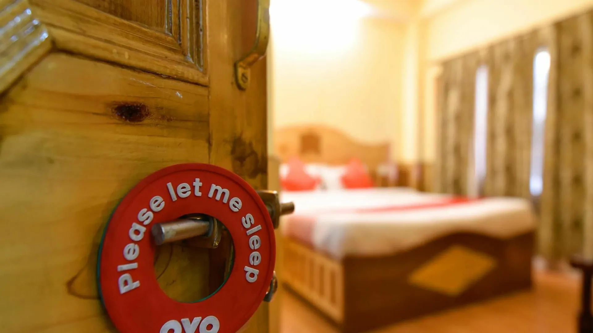 Oyo 4681 Snow Flake Cottage Shimla India